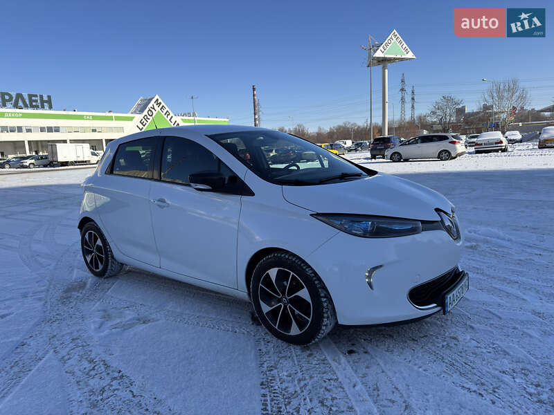 Хэтчбек Renault Zoe 2018 в Киеве