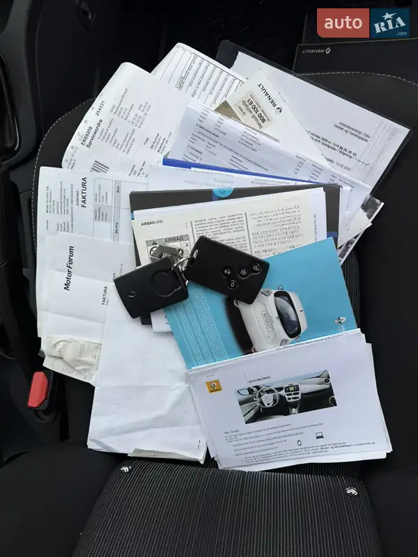 Хетчбек Renault Zoe 2017 в Тернополі документ