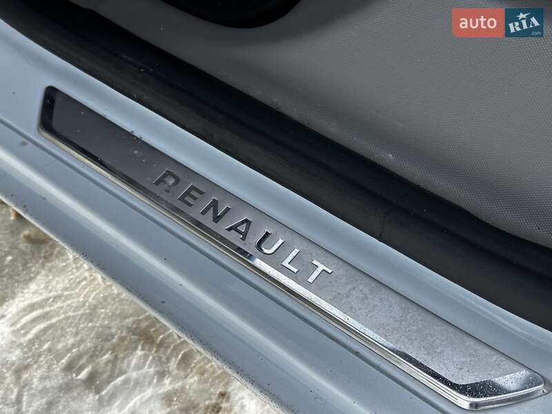 Хетчбек Renault Zoe 2014 в Львові фото 24 Хетчбек Renault Zoe 2014 в Львові