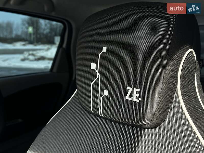 Хетчбек Renault Zoe 2014 в Львові фото 29 Хетчбек Renault Zoe 2014 в Львові