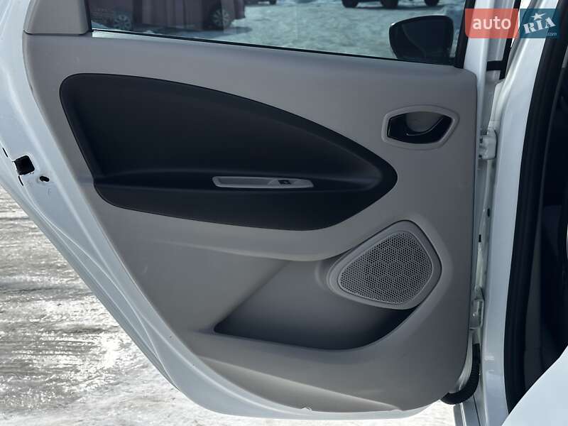 Хетчбек Renault Zoe 2014 в Львові фото 40 Хетчбек Renault Zoe 2014 в Львові