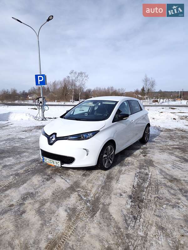 Хэтчбек Renault Zoe 2016 в Львове