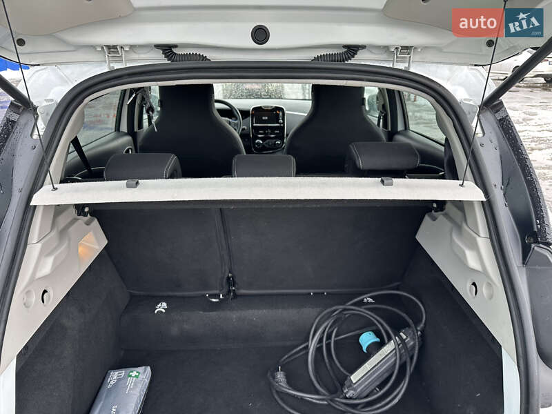 Хэтчбек Renault Zoe 2019 в Дубно фото 16 Хэтчбек Renault Zoe 2019 в Дубно