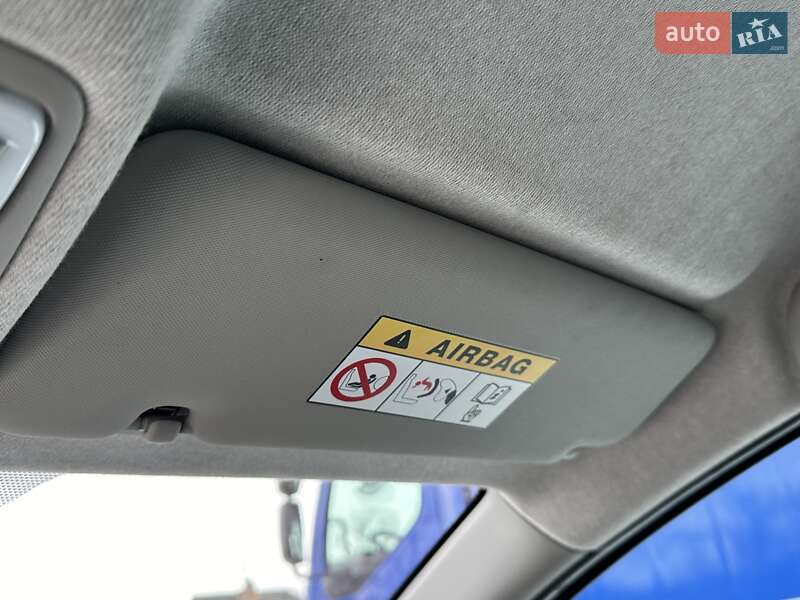 Хэтчбек Renault Zoe 2014 в Ровно фото 73 Хэтчбек Renault Zoe 2014 в Ровно