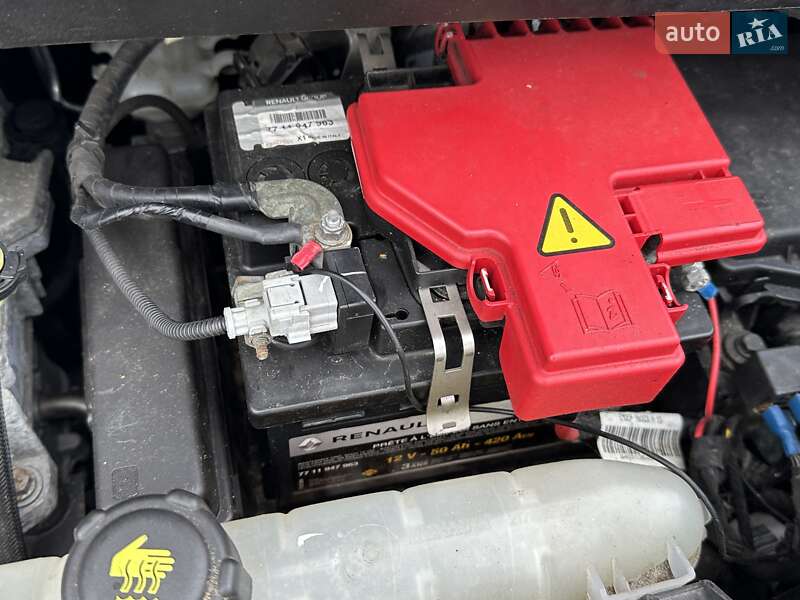 Хэтчбек Renault Zoe 2014 в Ровно фото 126 Хэтчбек Renault Zoe 2014 в Ровно