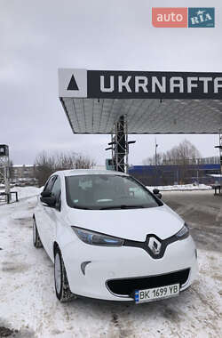 Хэтчбек Renault Zoe 2017 в Дубно