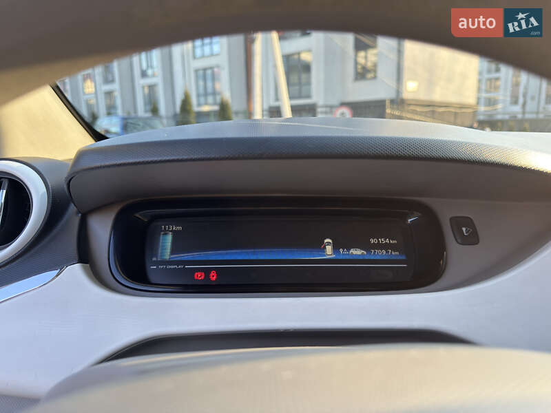 Хэтчбек Renault Zoe 2016 в Черновцах