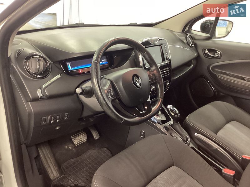 Хэтчбек Renault Zoe 2018 в Луцке