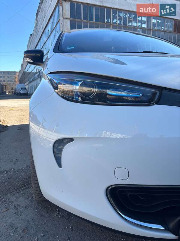 Хэтчбек Renault Zoe 2016 в Хмельницком