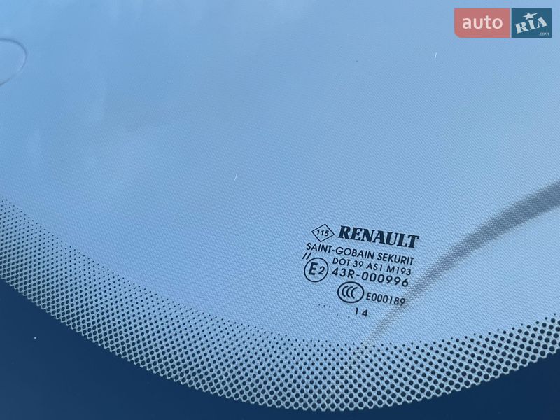 Хетчбек Renault Zoe 2014 в Рівному