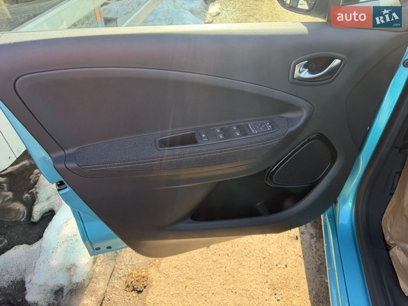 Хэтчбек Renault Zoe 2023 в Тернополе