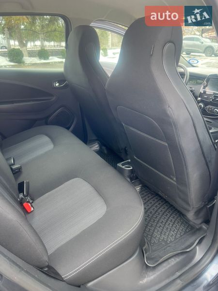 Хэтчбек Renault Zoe 2017 в Золочеве