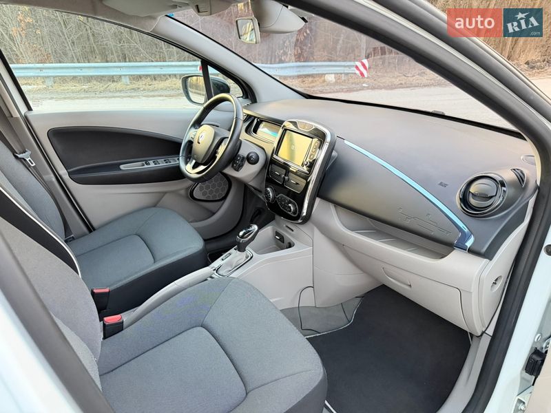 Хэтчбек Renault Zoe 2014 в Радивилове