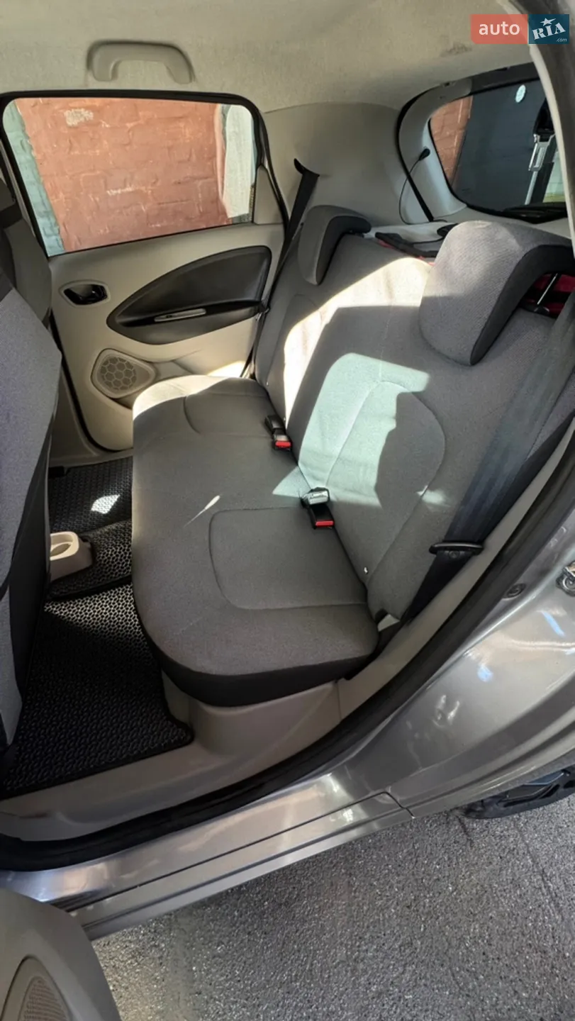 2014 Renault ZOE - мініатюра 10