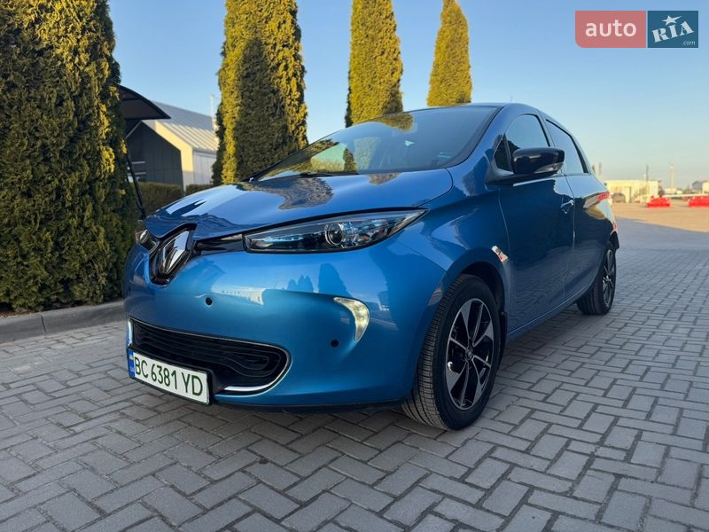 Хэтчбек Renault Zoe 2017 в Городке
