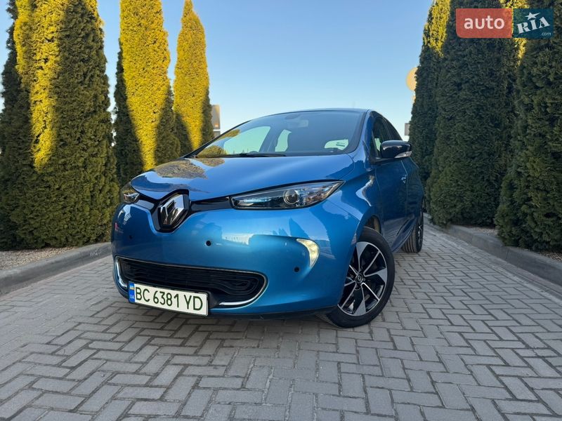 Хэтчбек Renault Zoe 2017 в Городке