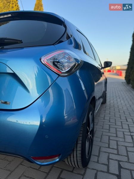 Хэтчбек Renault Zoe 2017 в Городке