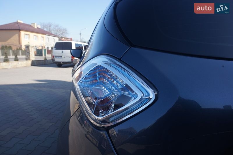 Хэтчбек Renault Zoe 2018 в Самборе