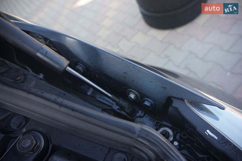 Хэтчбек Renault Zoe 2018 в Самборе