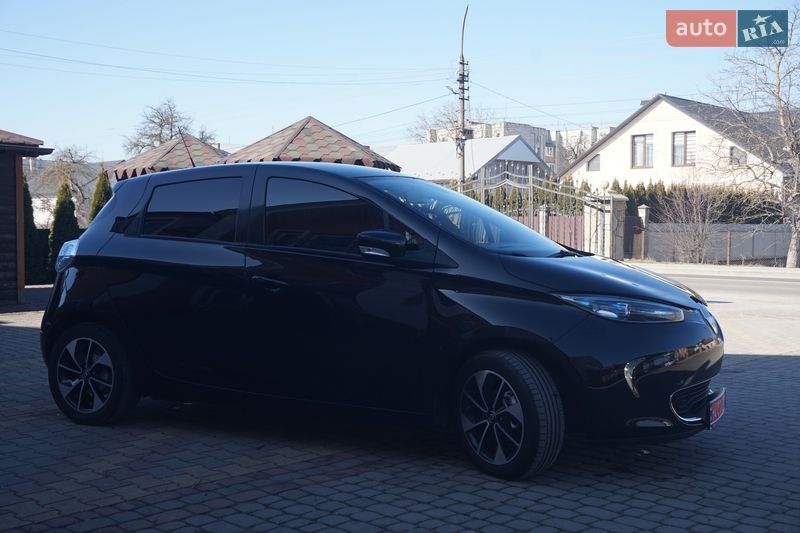 Хэтчбек Renault Zoe 2018 в Самборе