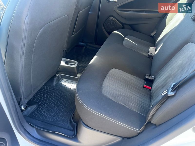 Хэтчбек Renault Zoe 2017 в Кропивницком