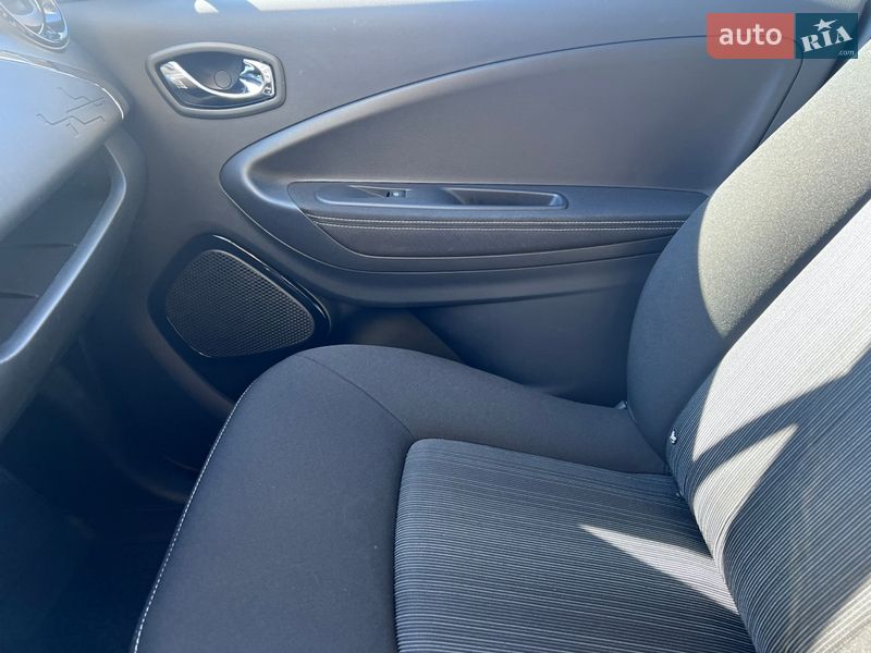 Хэтчбек Renault Zoe 2017 в Кропивницком