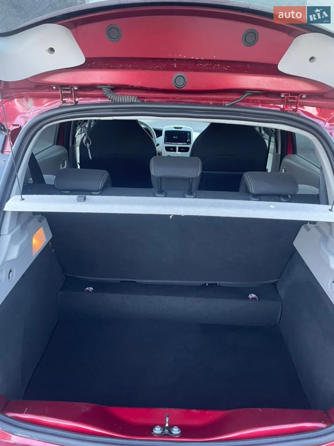 2018 Renault ZOE - мініатюра 19