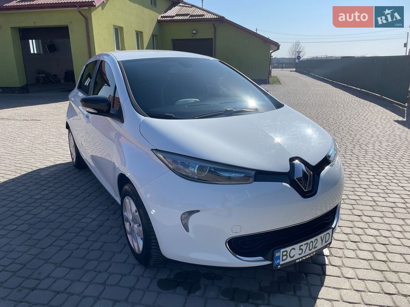 Хэтчбек Renault Zoe 2016 в Львове