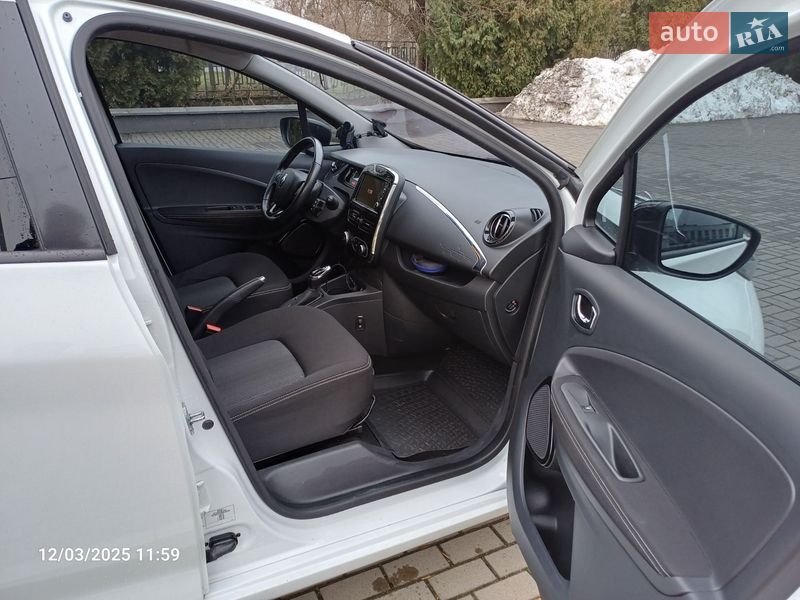 Хэтчбек Renault Zoe 2018 в Львове фото 15 Хэтчбек Renault Zoe 2018 в Львове