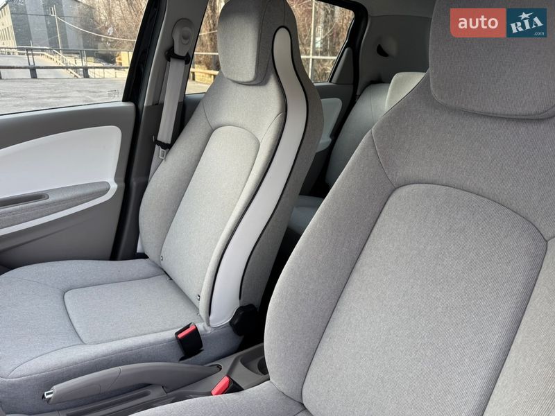 Хэтчбек Renault Zoe 2019 в Киеве