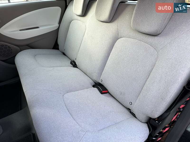 Хэтчбек Renault Zoe 2019 в Киеве