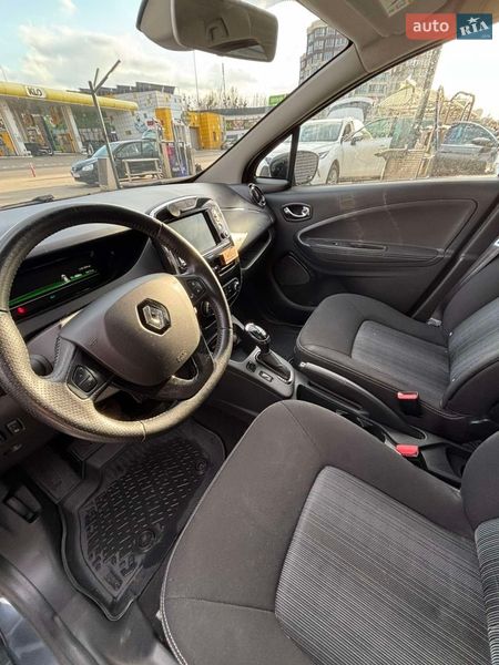 Хэтчбек Renault Zoe 2017 в Киеве