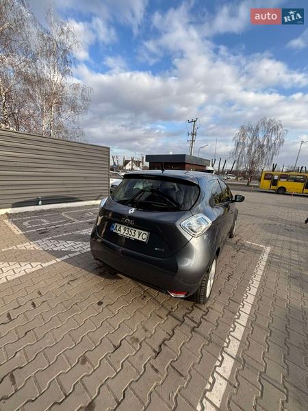 Хэтчбек Renault Zoe 2017 в Киеве