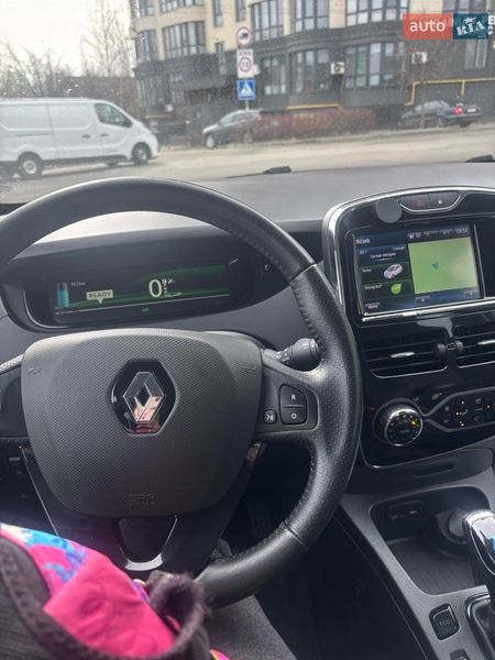 Хэтчбек Renault Zoe 2017 в Киеве