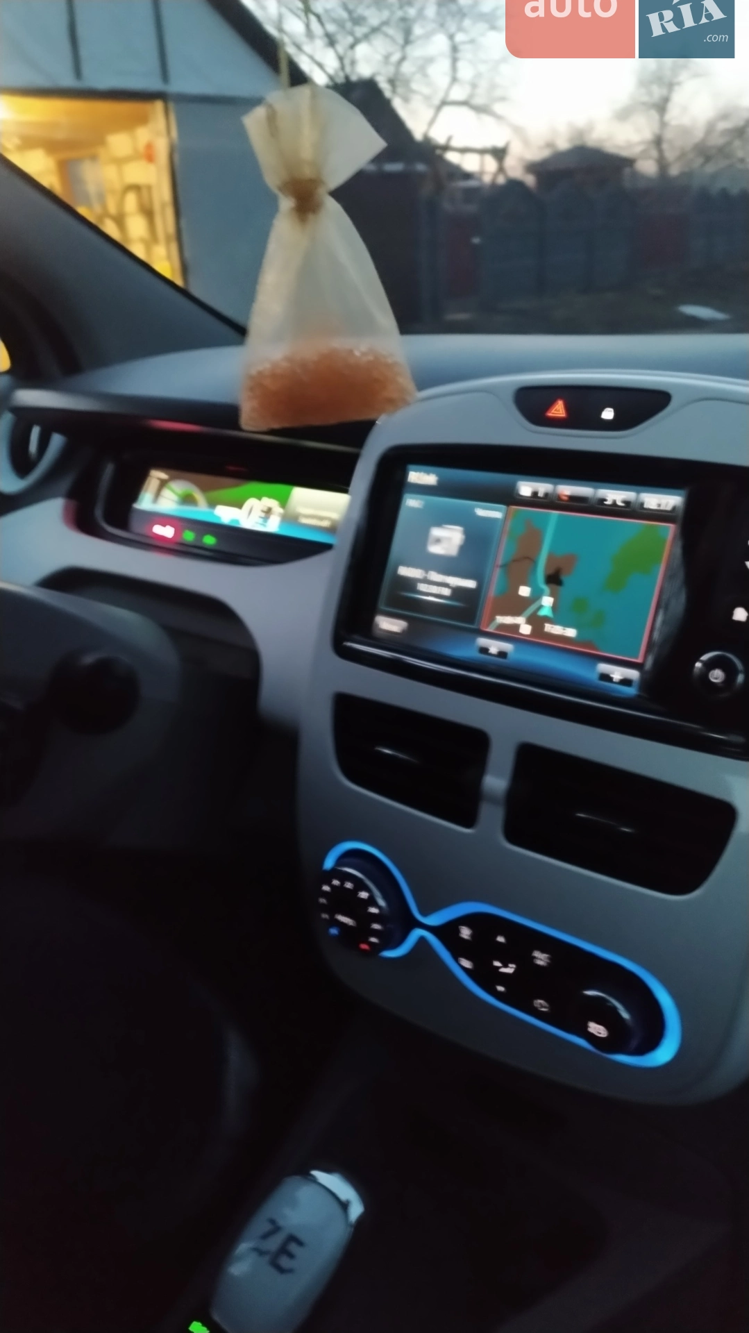 2018 Renault ZOE - мініатюра 11
