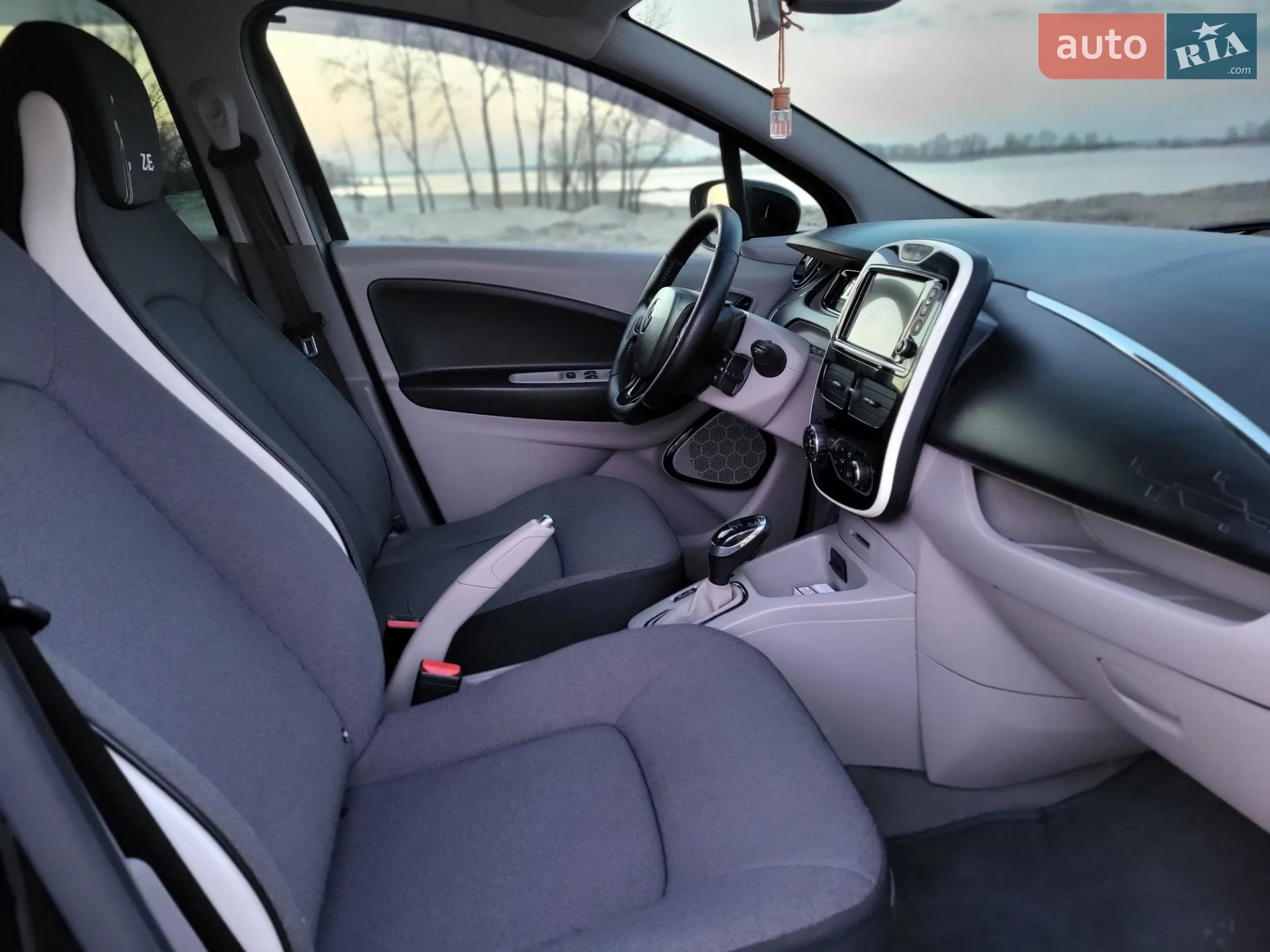 2016 Renault ZOE - мініатюра 20