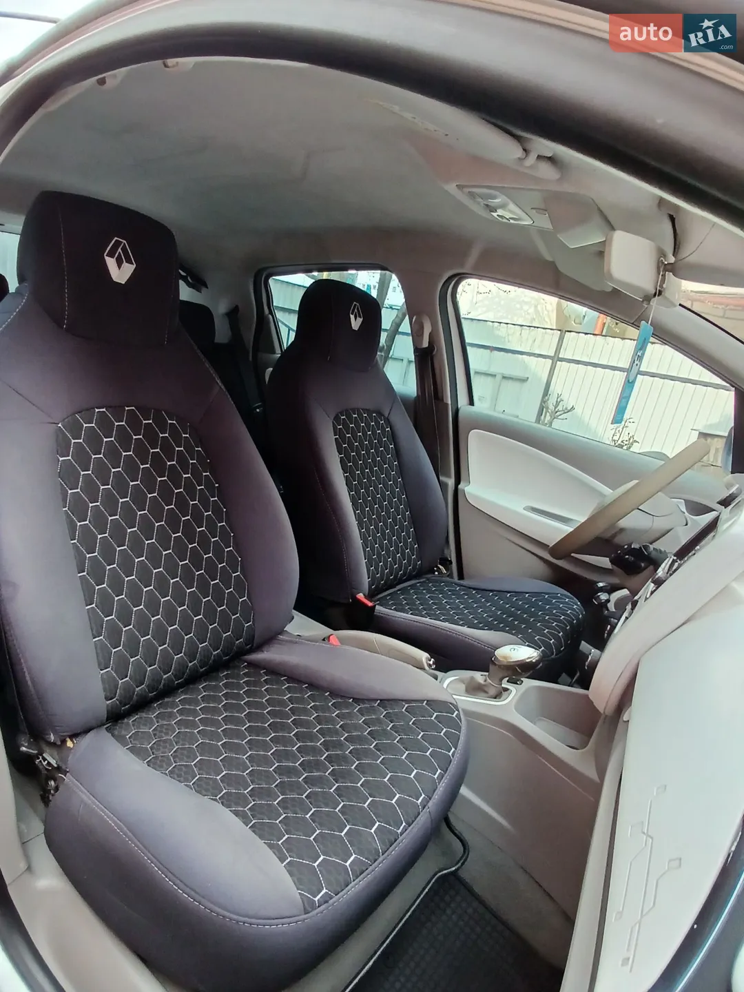 2015 Renault ZOE - мініатюра 13