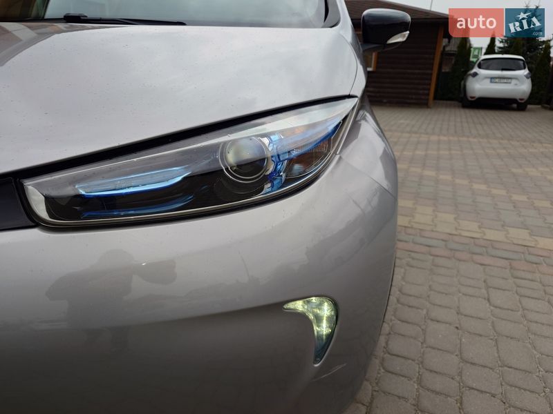 Хэтчбек Renault Zoe 2016 в Самборе