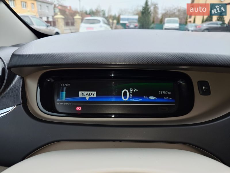 Хэтчбек Renault Zoe 2016 в Самборе