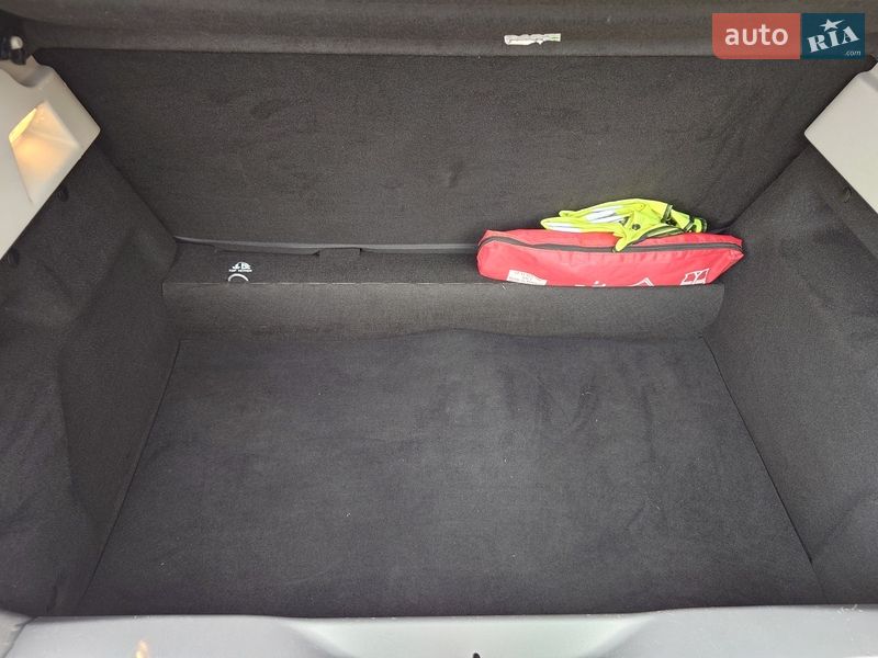 Хэтчбек Renault Zoe 2016 в Самборе