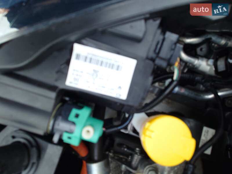 Хэтчбек Renault Zoe 2016 в Самборе