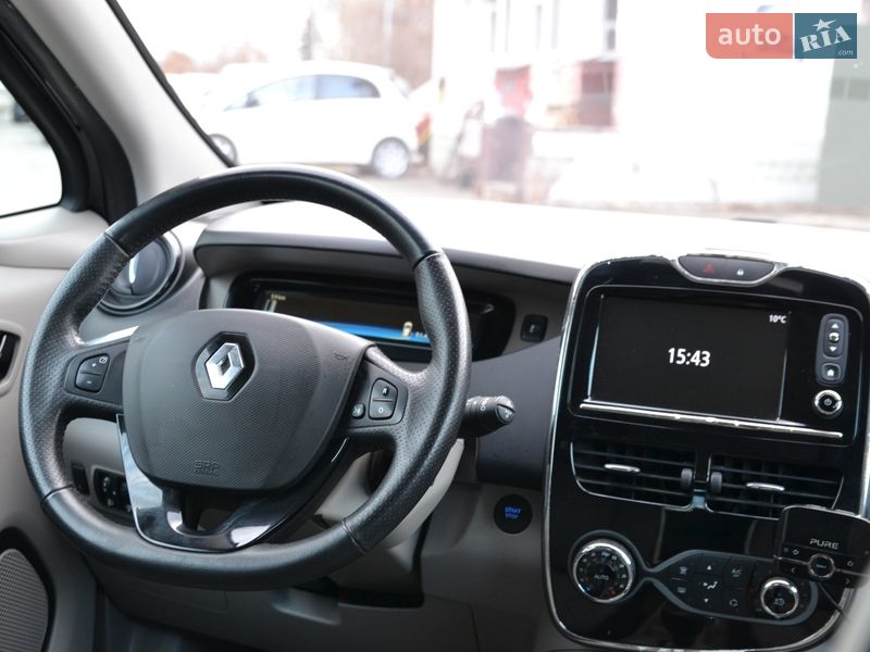 Хетчбек Renault Zoe 2015 в Луцьку
