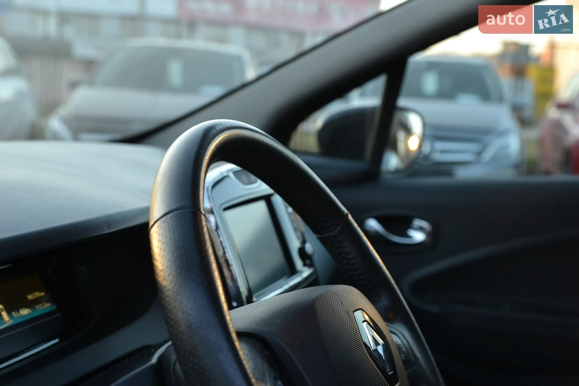 2018 Renault ZOE - мініатюра 14