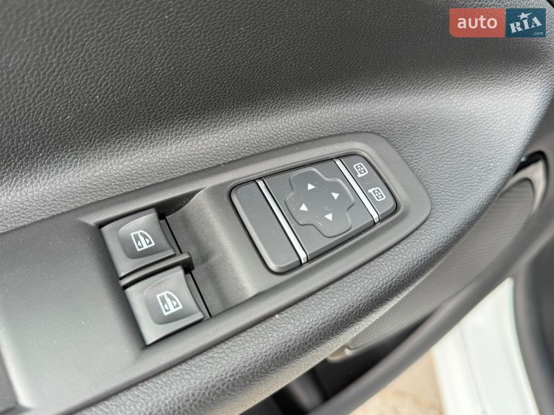 Хэтчбек Renault Zoe 2020 в Ровно фото 17 Хэтчбек Renault Zoe 2020 в Ровно