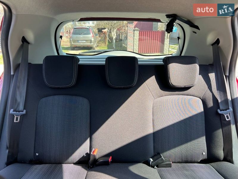 Хетчбек Renault Zoe 2018 в Судовій Вишні