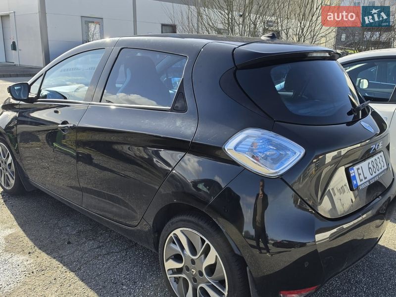 Хетчбек Renault Zoe 2015 в Києві фото 3 Хетчбек Renault Zoe 2015 в Києві