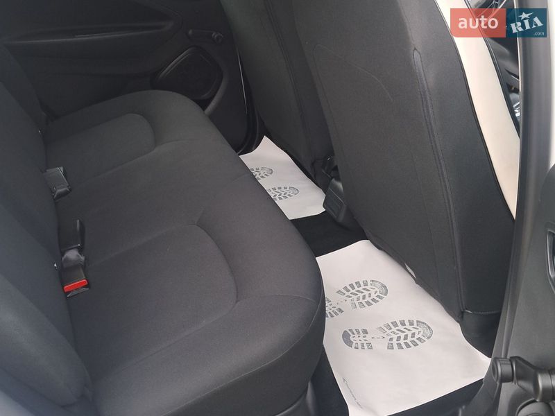 Хэтчбек Renault Zoe 2020 в Дубно