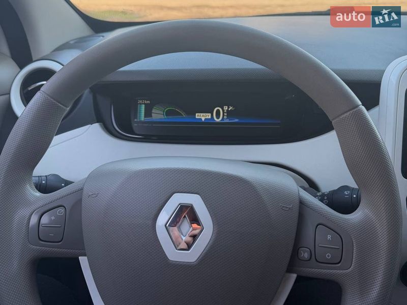 Хэтчбек Renault Zoe 2018 в Василькове