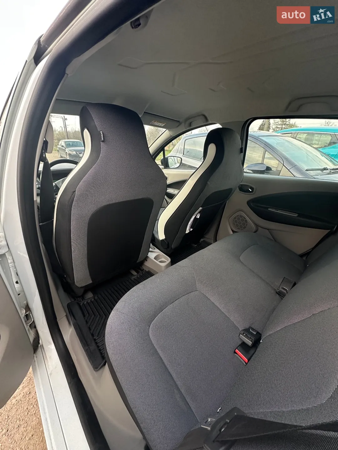 2016 Renault ZOE - мініатюра 13