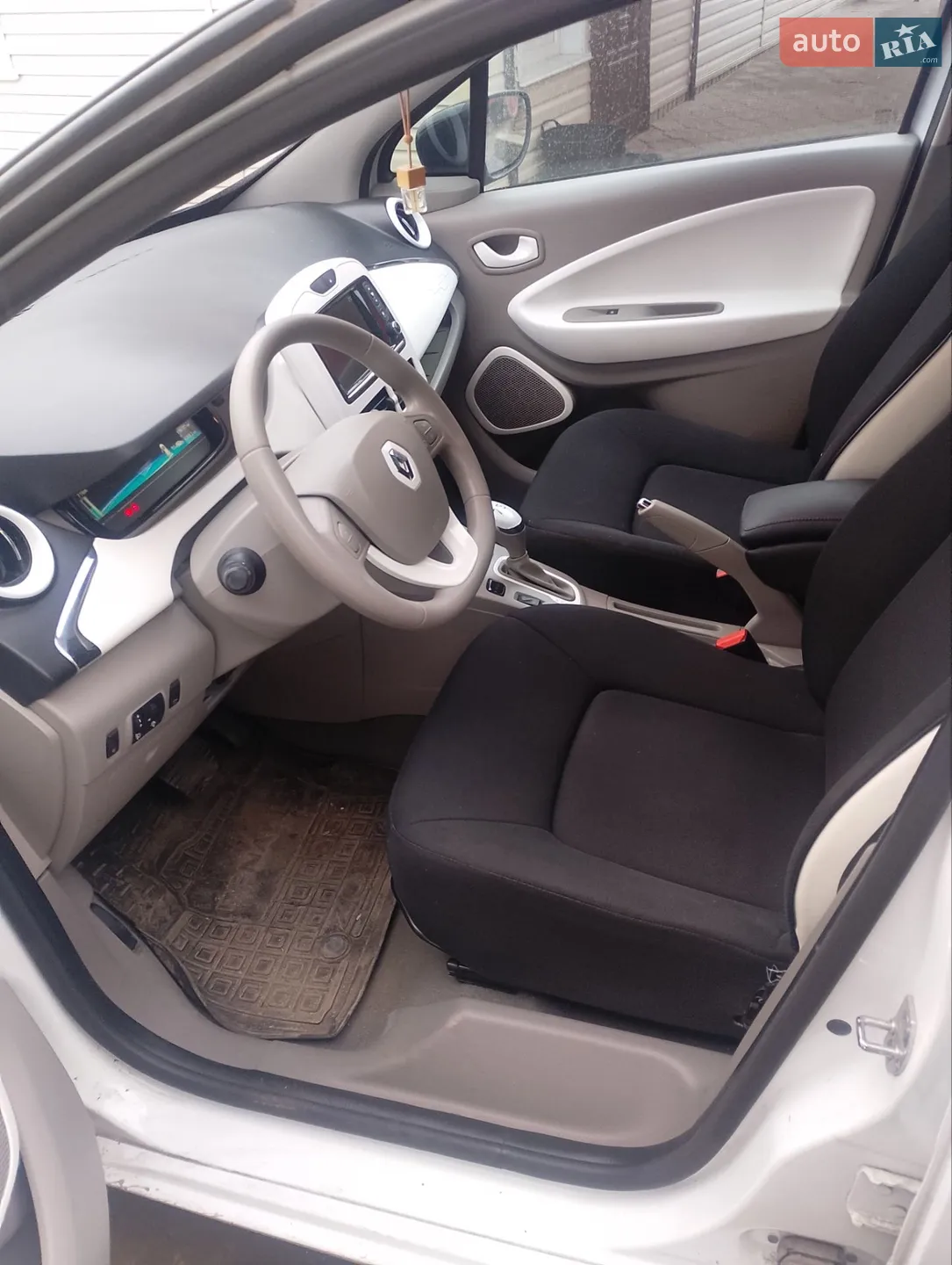2014 Renault ZOE - мініатюра 25